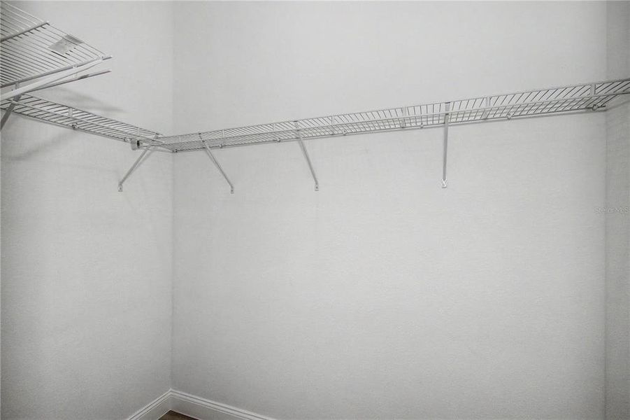 Spacious, unfurnished interior of a new home in , Ocala (Image 48).