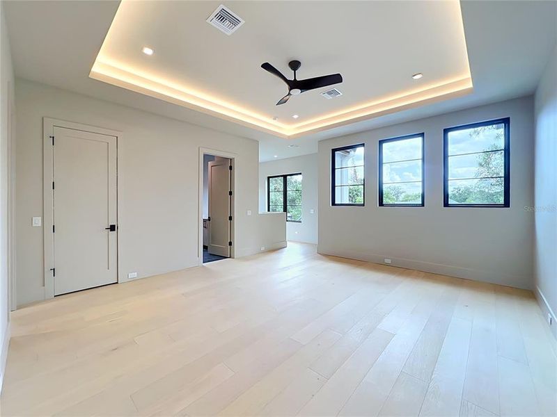 Spacious, unfurnished interior of a new home in , Winter Park (Image 22). Spacious, unfurnished interior of a new home in , Winter Park (Image 22).