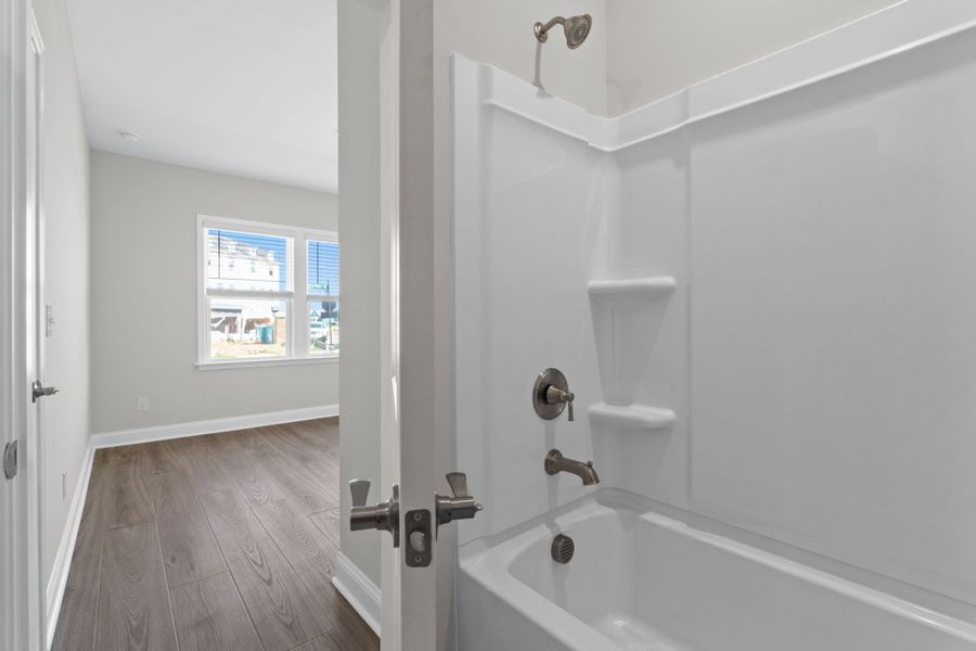 Image 30 of a home in Lakeside Townes at Riverlights.