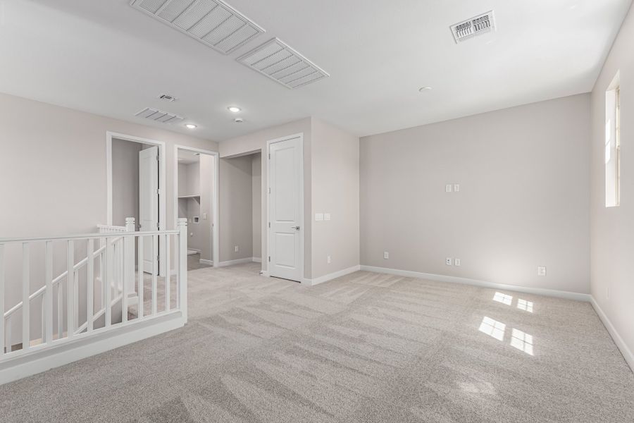 Spacious, unfurnished interior of a new home in Rialta, Mesa (Image 13). Spacious, unfurnished interior of a new home in Rialta, Mesa (Image 13).