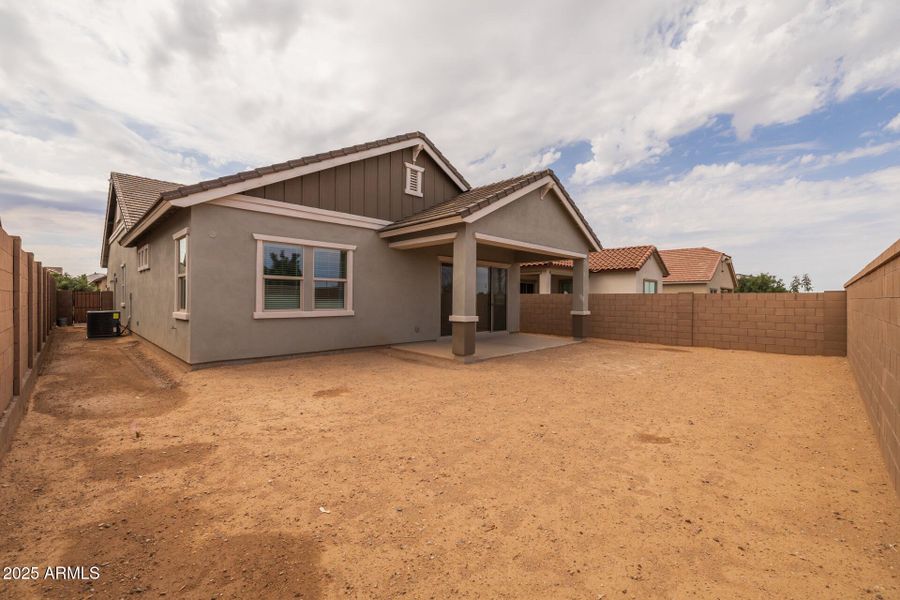 35)BACK OF HOME 35)BACK OF HOME