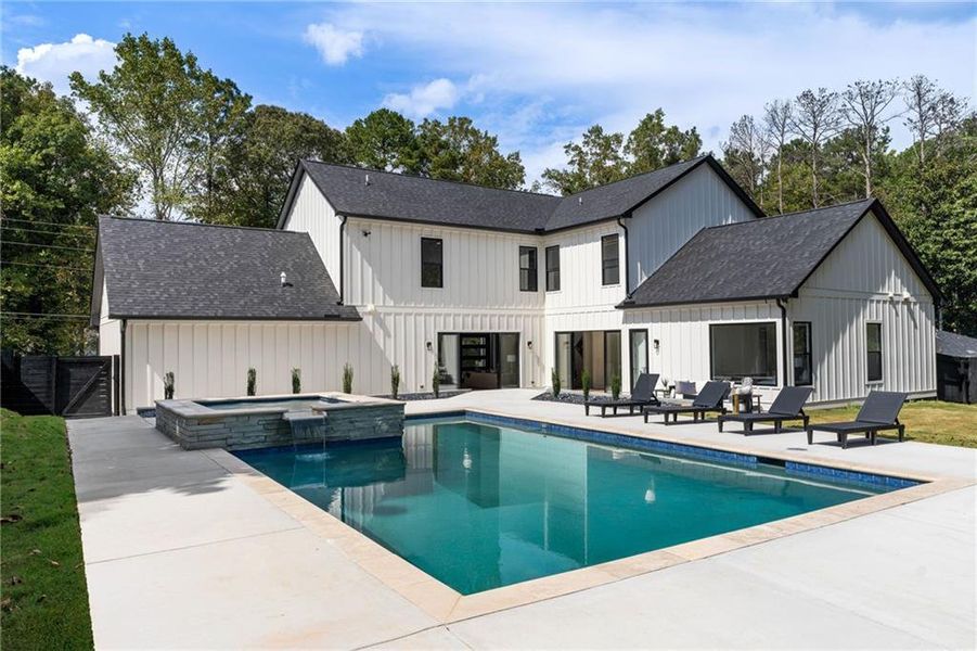 Image 32 of a home in .