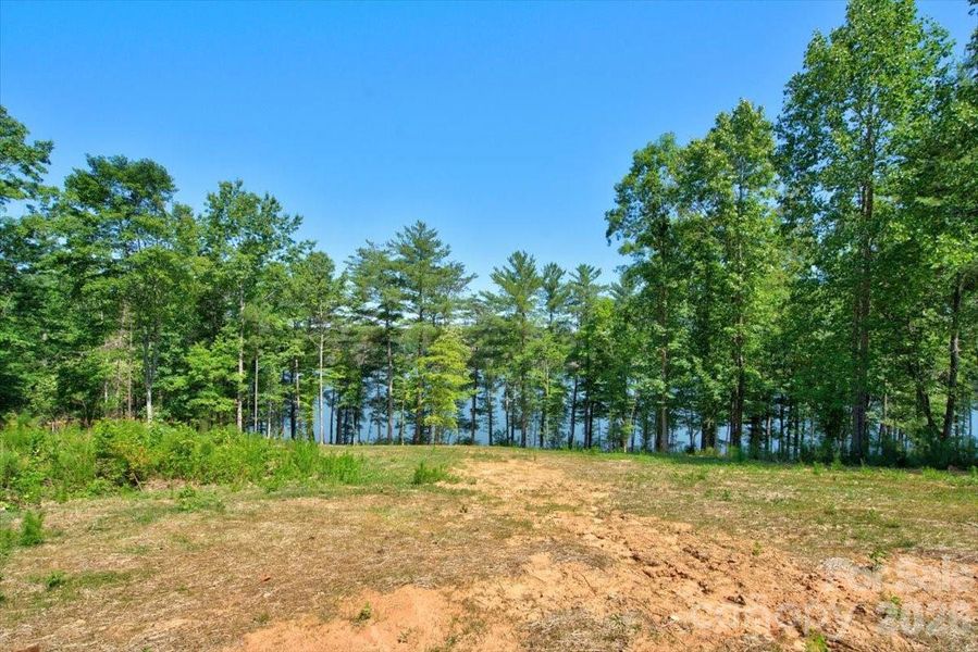 Natural landscape and outdoor views near in Connelly Springs (Image 29). Natural landscape and outdoor views near in Connelly Springs (Image 29).
