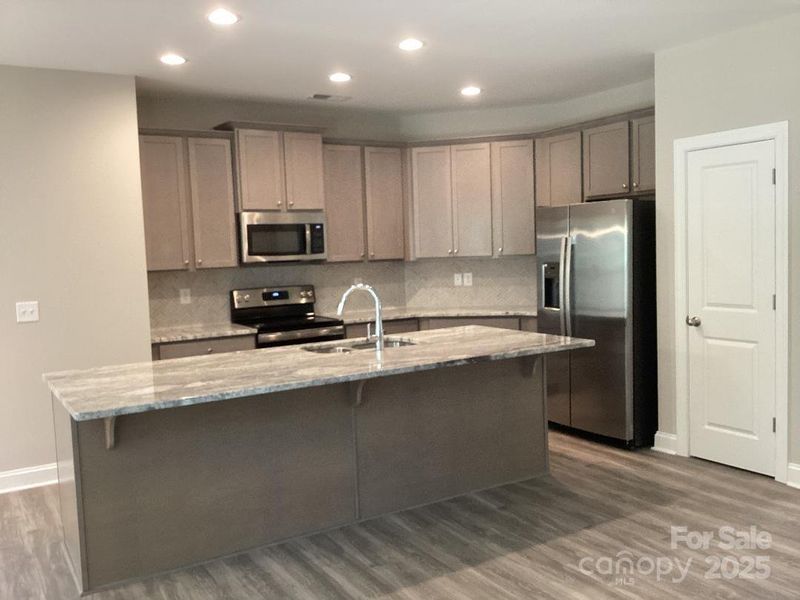 Furnished interior view inside a new home in , Harrisburg (Image 10).