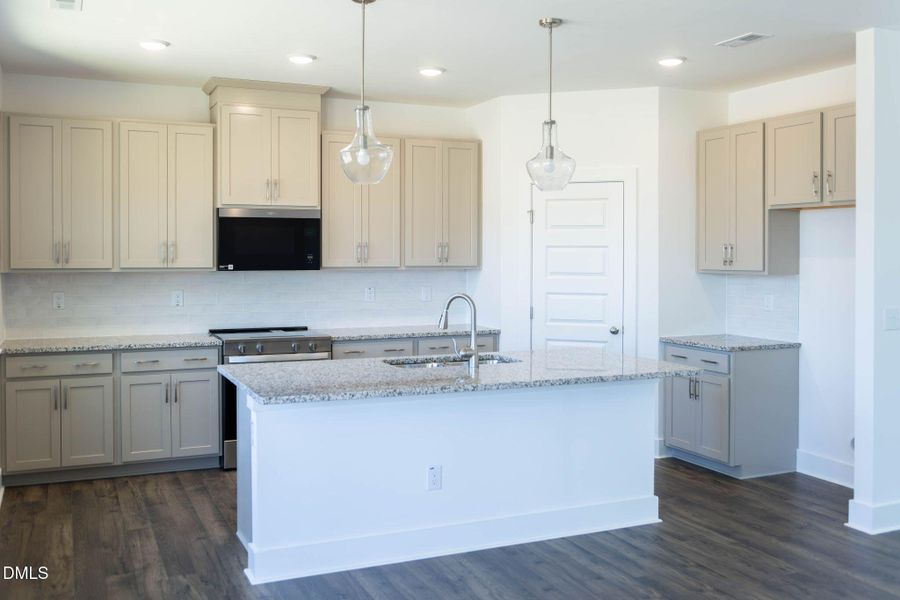RVF Shenandoah kitchen (2)