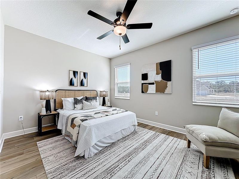 Furnished interior view inside a new home in , Middleburg (Image 14).