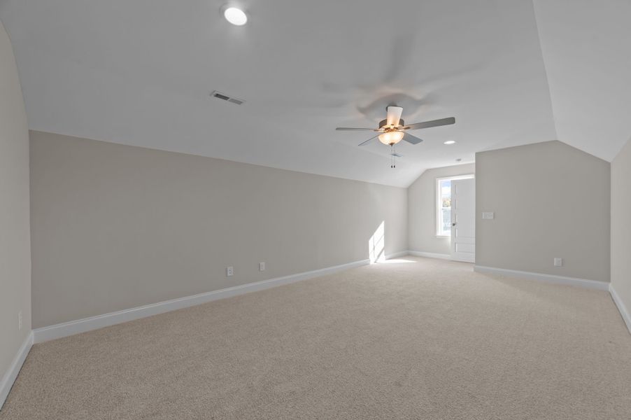 Spacious, unfurnished interior of a new home in Arbor Hills South, Greenville (Image 37).