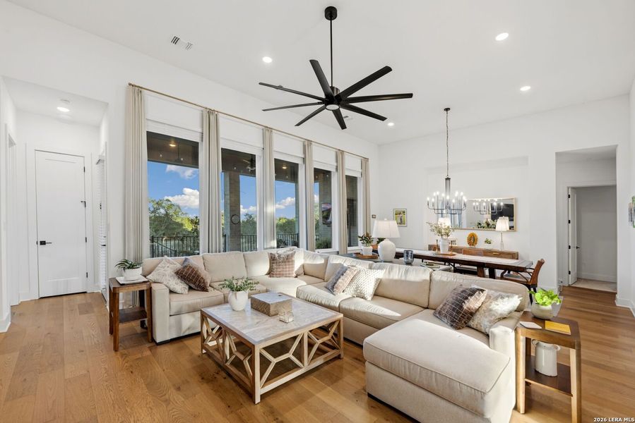 Furnished interior view inside a new home in La Cima, San Marcos (Image 33).
