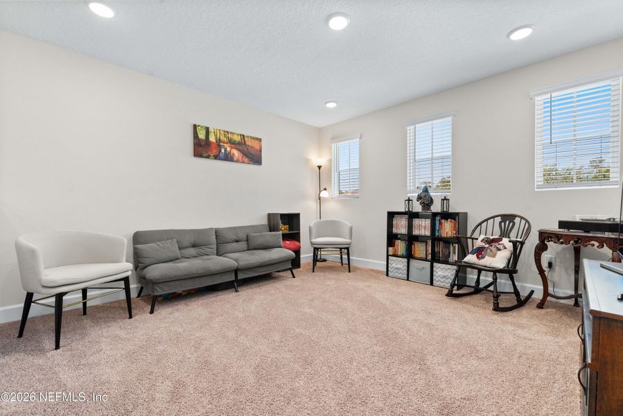 Furnished interior view inside a new home in Woodbridge, Fernandina Beach (Image 19).