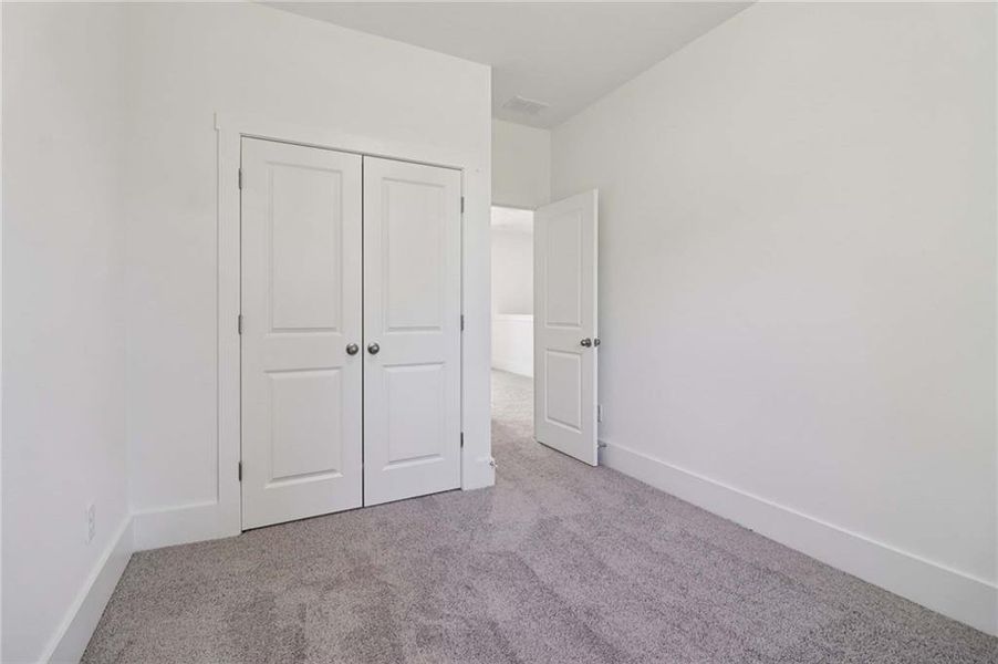 Spacious, unfurnished interior of a new home in Park Vue, Atlanta (Image 34). Spacious, unfurnished interior of a new home in Park Vue, Atlanta (Image 34).