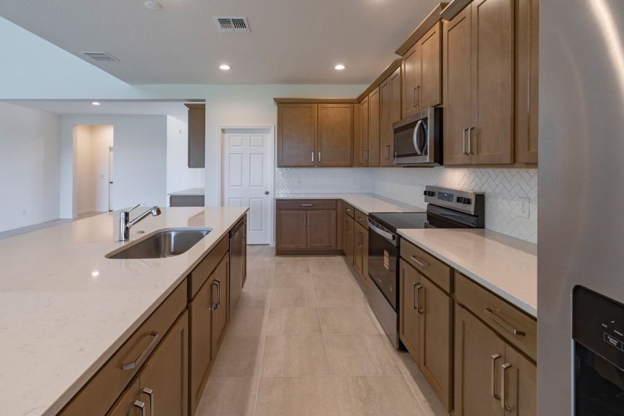 Spacious and Functional Kitchen in Central Florida Home