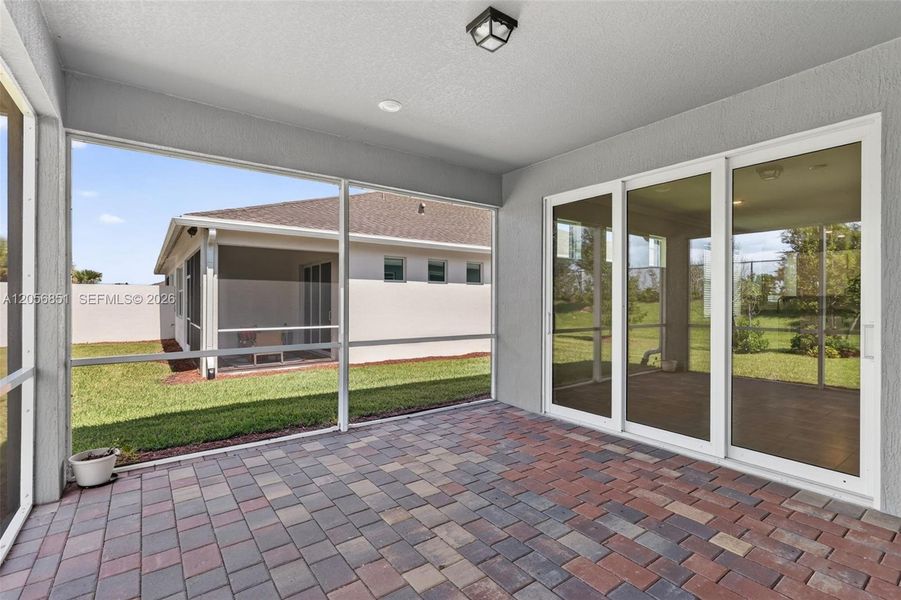 Exterior details and patio area of a home in , Port St. Lucie (Image 33).