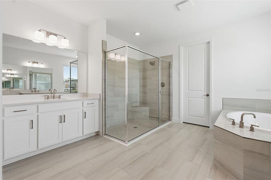 Furnished interior view inside a new home in , Plant City (Image 33).