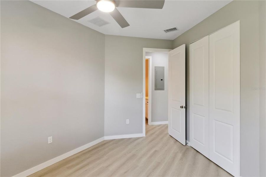 Spacious, unfurnished interior of a new home in , Gulfport (Image 12).