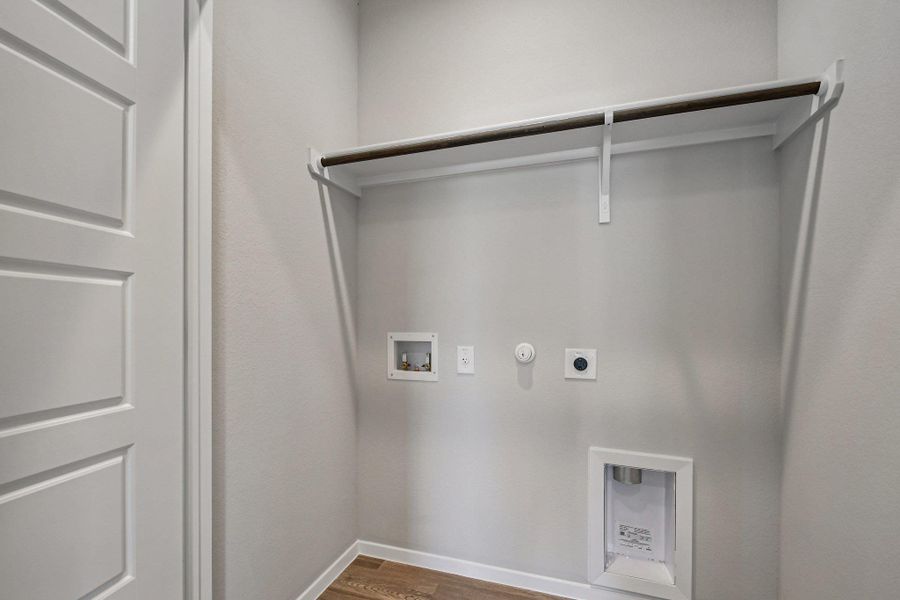 Spacious, unfurnished interior of a new home in Hymeadow, Maxwell (Image 27).