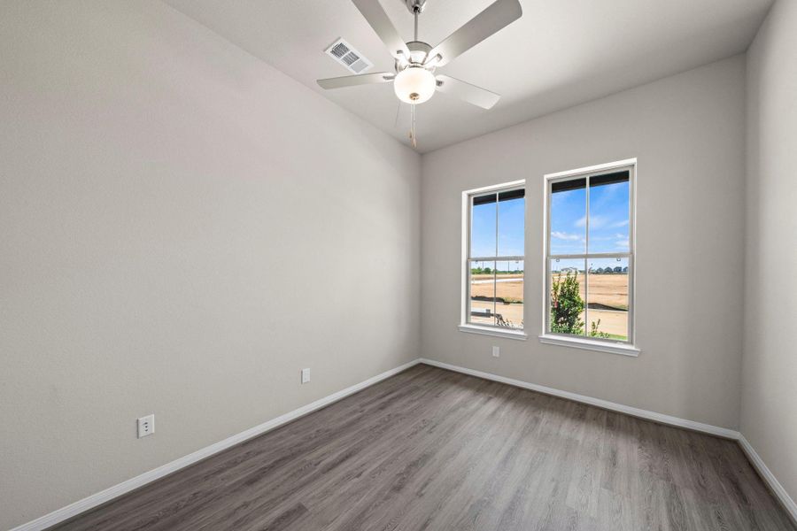 Spacious, unfurnished interior of a new home in Jubilee, Hockley (Image 32).