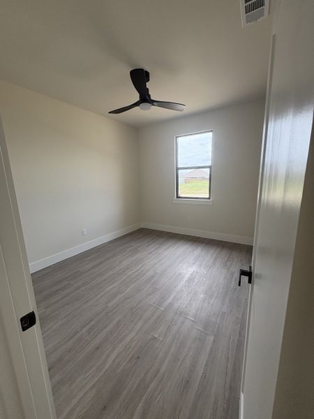 Spacious, unfurnished interior of a new home in Stillwater Lake Estates, Godley (Image 6). Spacious, unfurnished interior of a new home in Stillwater Lake Estates, Godley (Image 6).