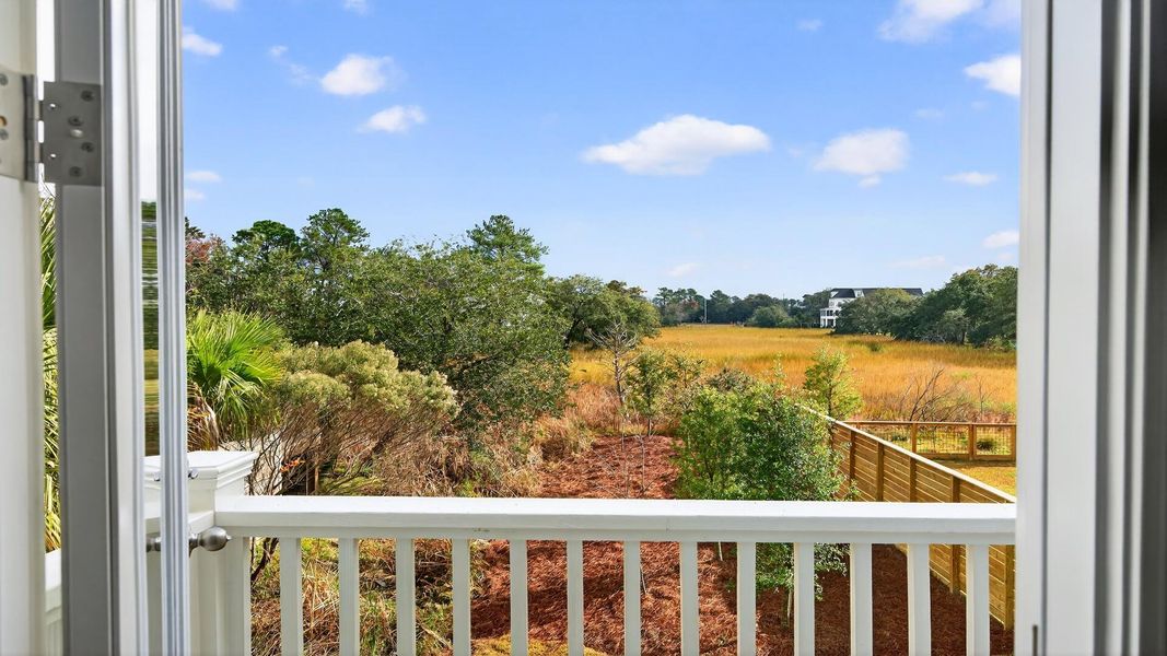 Exterior details and patio area of a home in Park Circle Single Family Homes, North Charleston (Image 3).
