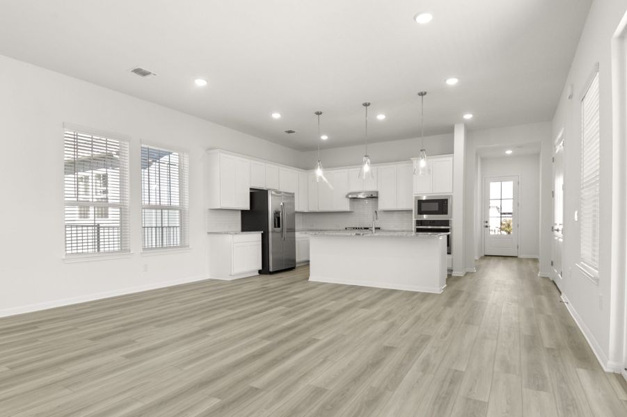 Spacious, unfurnished interior of a new home in Easton Park, Austin (Image 39).