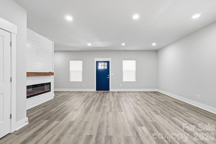 Spacious, unfurnished interior of a new home in , Lancaster (Image 18).