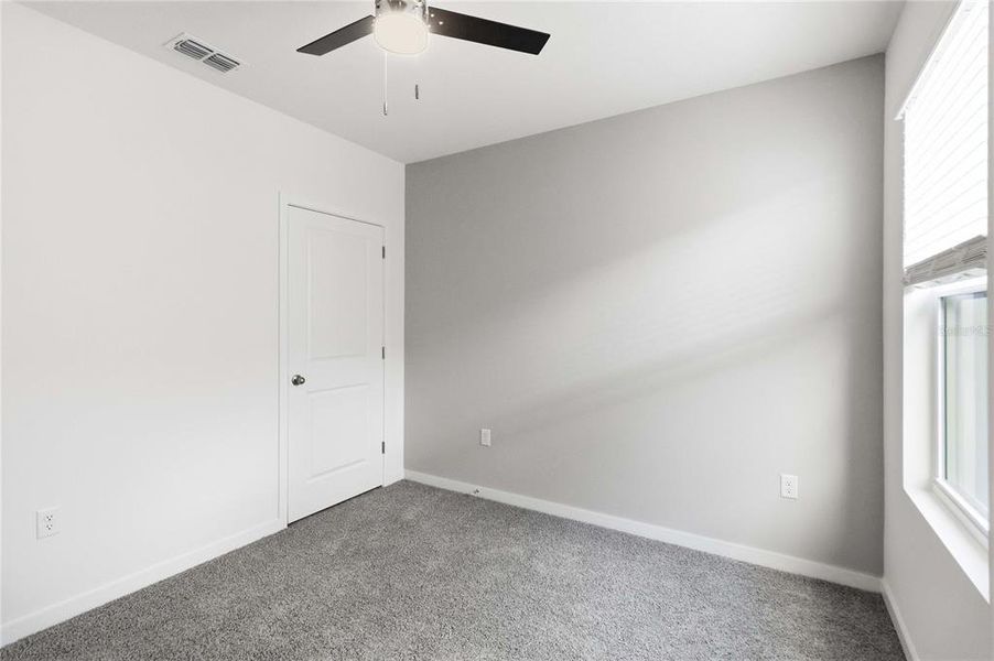 Spacious, unfurnished interior of a new home in Ironwood, Daytona Beach (Image 22).