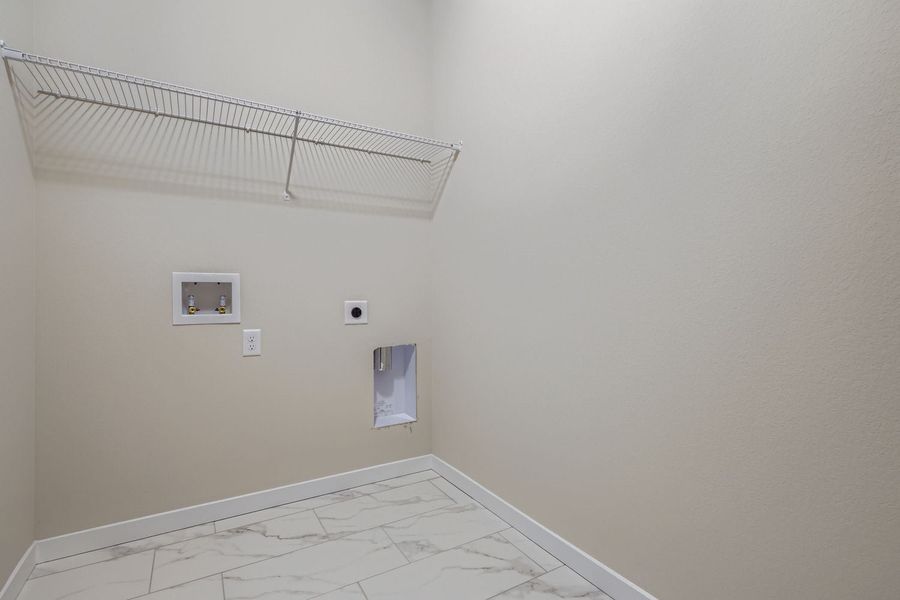 4br New Home in Berthoud, CO.  - Slide 27