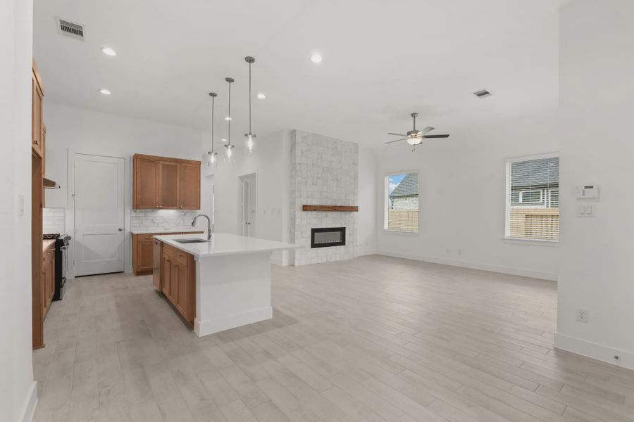 Representative furnished interior of a home built from the Mickelson by Chesmar Homes in Riceland Alley Loads, Mont Belvieu (Image 60).