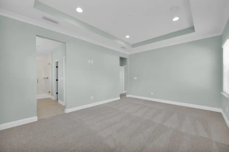 Representative unfurnished interior of a home built from the Crescent by Riverside Homes in Sagebrush at EverRange, Jacksonville (Image 40).