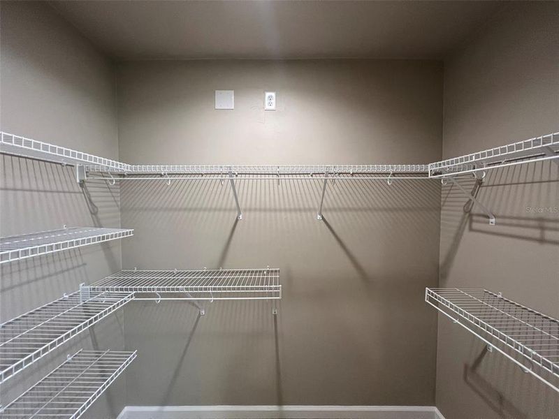 Spacious, unfurnished interior of a new home in , High Springs (Image 4). Spacious, unfurnished interior of a new home in , High Springs (Image 4).