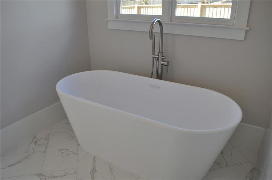 Furnished interior view inside a new home in Woodford, Acworth (Image 15).