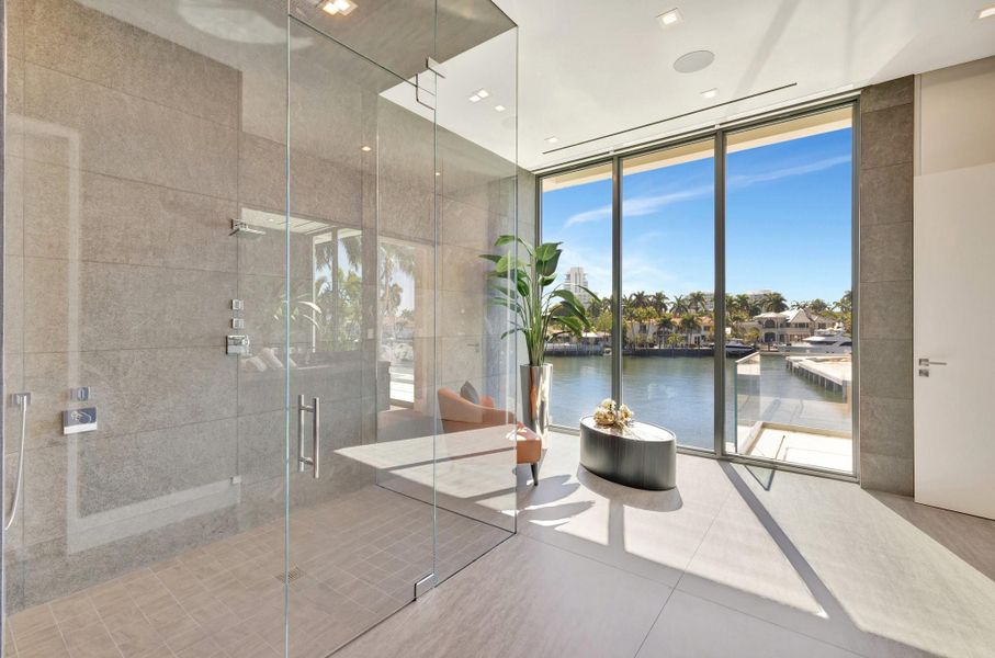 Furnished interior view inside a new home in , Fort Lauderdale (Image 27).