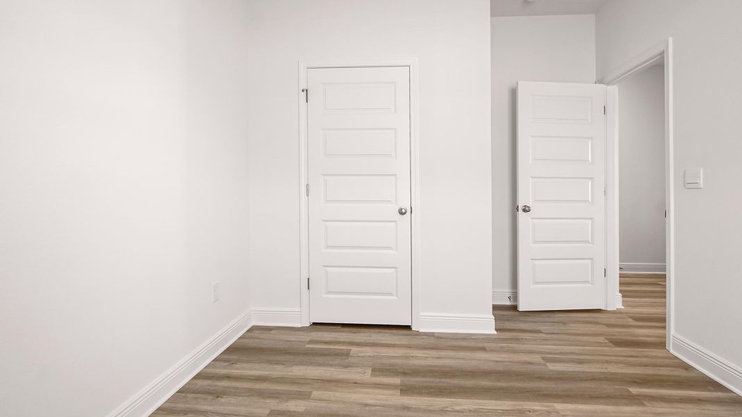 Spacious, unfurnished interior of a new home in Owl's Head Farms, Freeport (Image 27). Spacious, unfurnished interior of a new home in Owl's Head Farms, Freeport (Image 27).