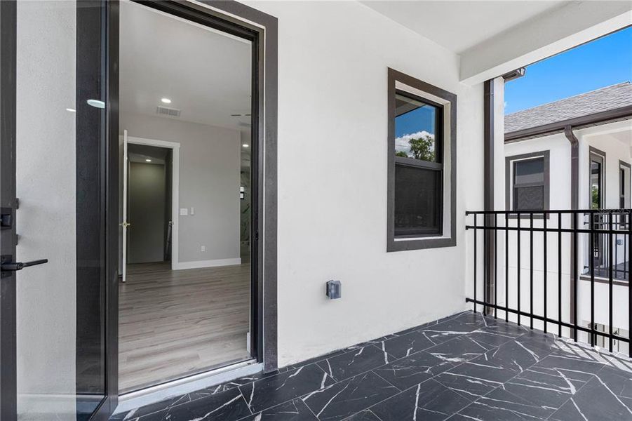 Exterior details and patio area of a home in , Tampa (Image 28).