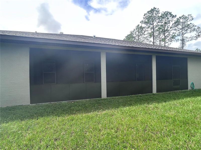 Exterior details and patio area of a home in , Palm Coast (Image 3).