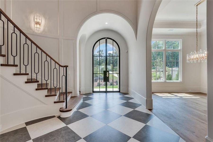 Spacious, unfurnished interior of a new home in , Alpharetta (Image 74).