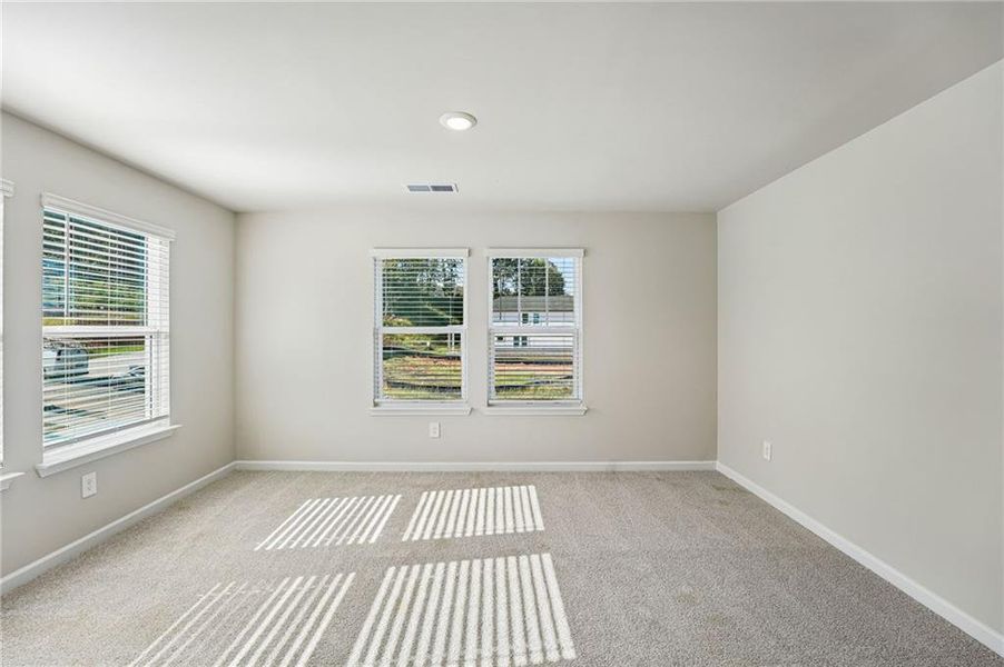 Spacious, unfurnished interior of a new home in Hemingway - Reserve Series, Cumming (Image 50).