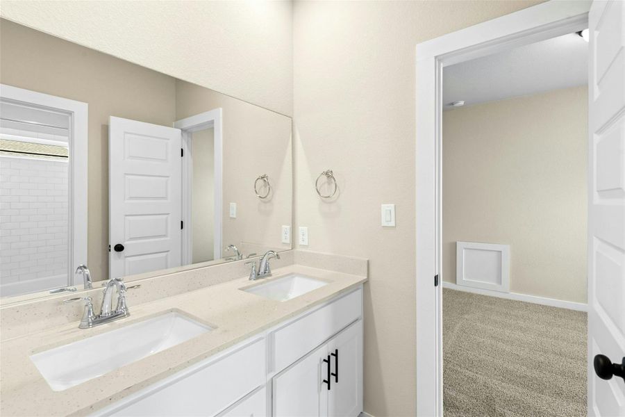 Furnished interior view inside a new home in East View Farms, Georgetown (Image 14).