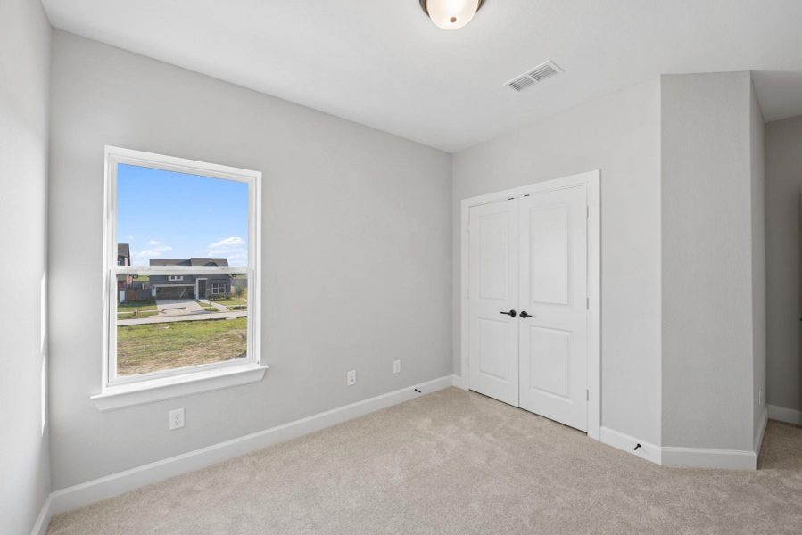 Spacious, unfurnished interior of a new home in Pomona 40' Homesites, Manvel (Image 17). Spacious, unfurnished interior of a new home in Pomona 40' Homesites, Manvel (Image 17).