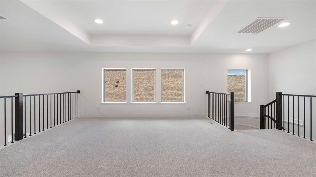 Spacious, unfurnished interior of a new home in Cambridge Crossing, Celina (Image 18).