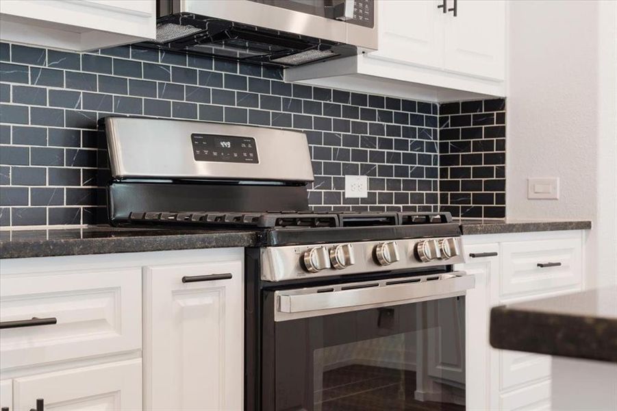 Image 18 of a home in . Image 18 of a home in .