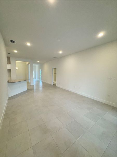 Spacious, unfurnished interior of a new home in Watercress Cove, North Port (Image 7).