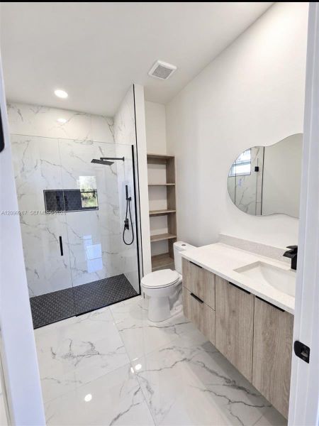 Furnished interior view inside a new home in , Lehigh Acres (Image 6).