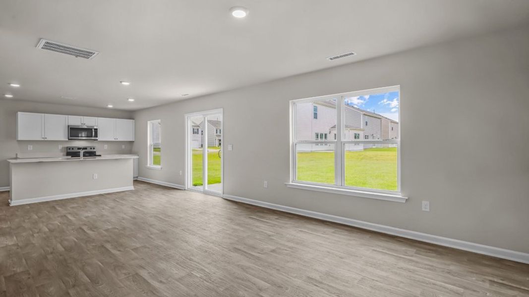 Spacious, unfurnished interior of a new home in Laurel Oaks, Sanford (Image 13). Spacious, unfurnished interior of a new home in Laurel Oaks, Sanford (Image 13).