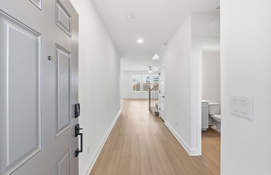 Spacious, unfurnished interior of a new home in Santa Rita Ranch, Liberty Hill (Image 39). Spacious, unfurnished interior of a new home in Santa Rita Ranch, Liberty Hill (Image 39).