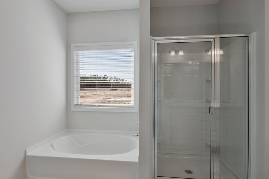 Representative interior finishes for a home built from the The Saunders by RTS Homes in Tranquil South, Hinesville (Image 10).