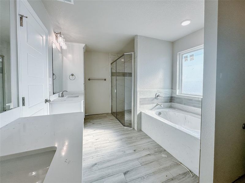Furnished interior view inside a new home in , Hewitt (Image 9).