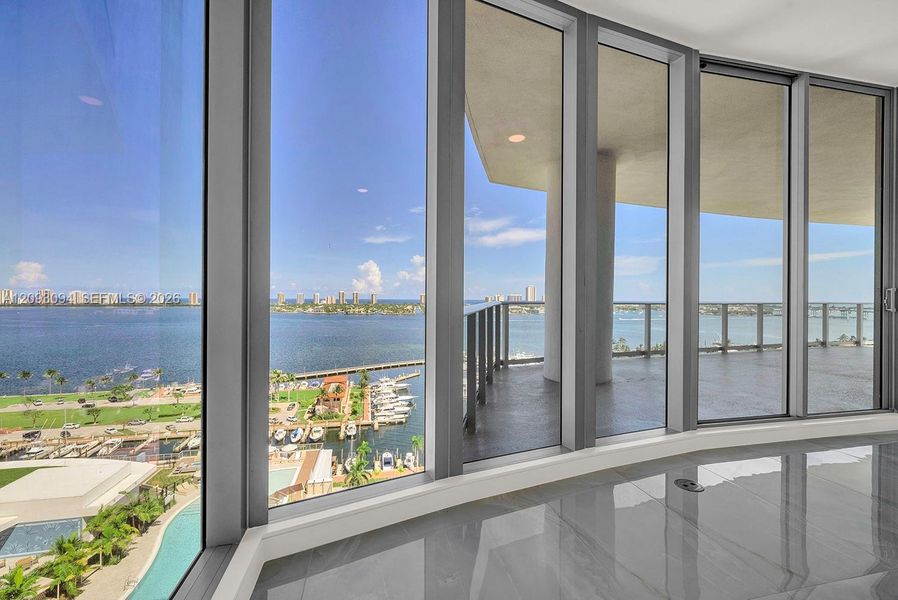 Condo located in West Palm Beach, FL showcasing its design and architecture (Image 37). Condo located in West Palm Beach, FL showcasing its design and architecture (Image 37).