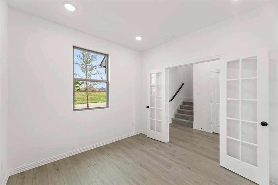 Spacious, unfurnished interior of a new home in Gateway Parks, Forney (Image 21). Spacious, unfurnished interior of a new home in Gateway Parks, Forney (Image 21).