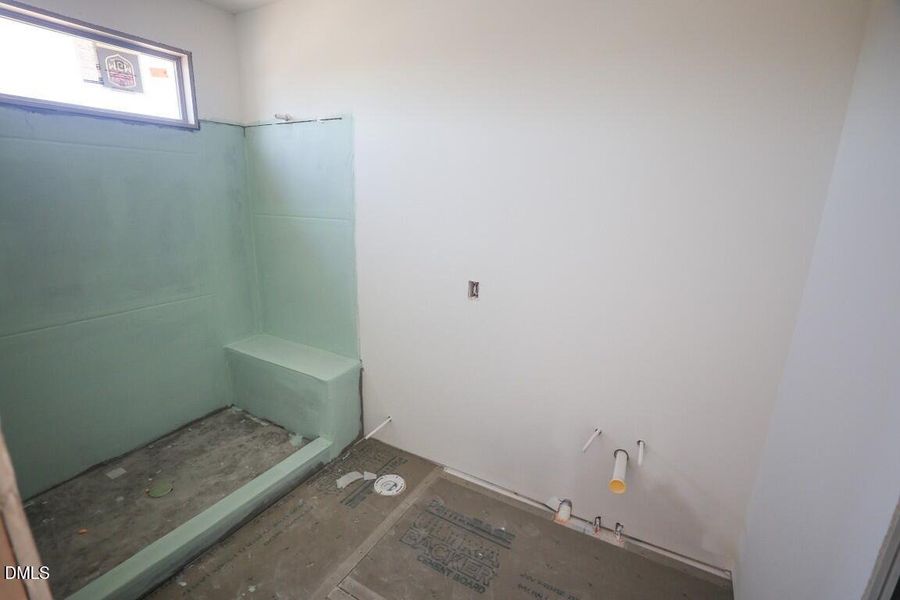 GQ6A1534 (Medium) GQ6A1534 (Medium)