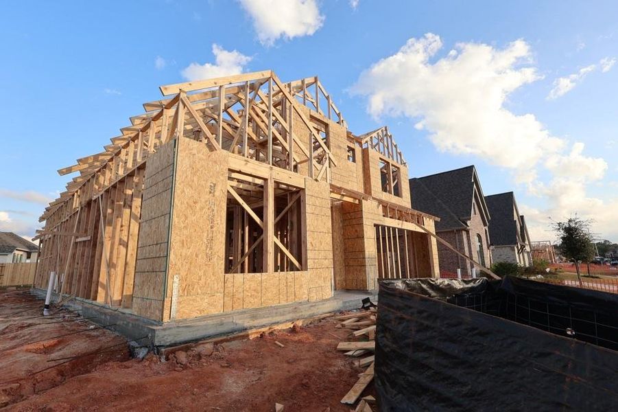 Let us show you how our advanced framing techniques have stood the test of time and allow more insulation for a quieter and more energy efficient home. Let us show you how our advanced framing techniques have stood the test of time and allow more insulation for a quieter and more energy efficient home.